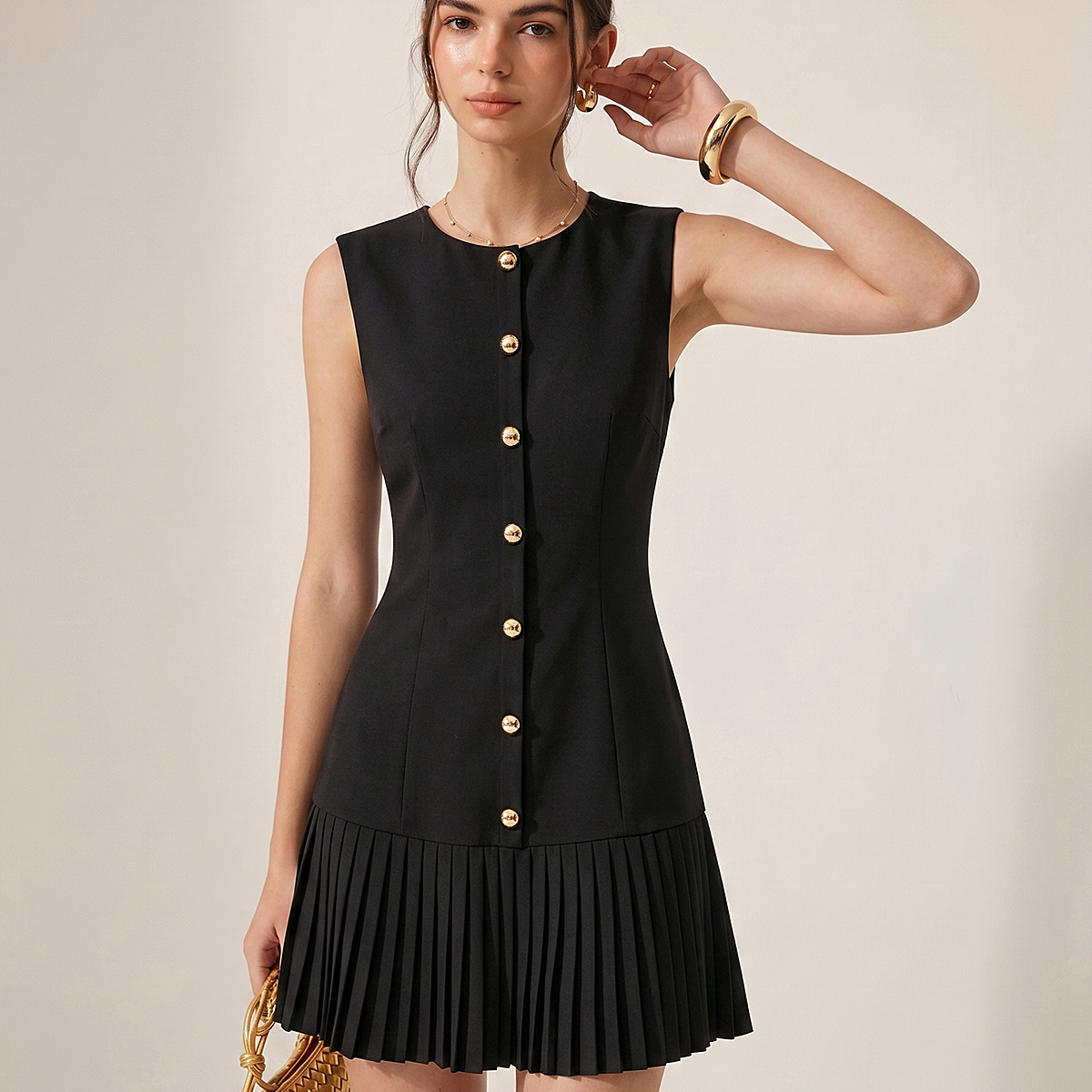 Metal Detail Sleeveless Slim Fit Pleated Mini Dress